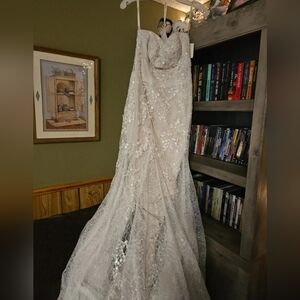 Elegant Strapless Lace Gown